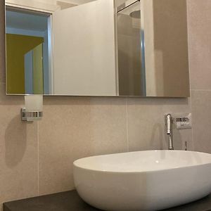 Uitgebreide Kamer met een King Size Bed